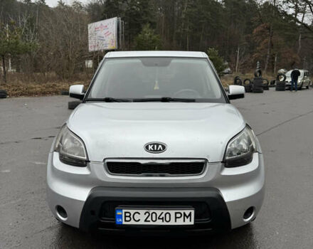 Серый Киа Soul, объемом двигателя 1.6 л и пробегом 207 тыс. км за 5000 $, фото 1 на Automoto.ua