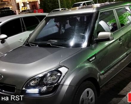 Серый Киа Soul, объемом двигателя 1.6 л и пробегом 127 тыс. км за 7500 $, фото 1 на Automoto.ua