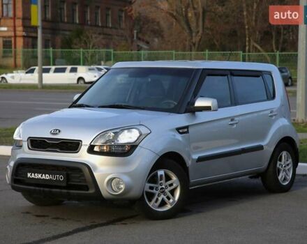 Серый Киа Soul, объемом двигателя 1.59 л и пробегом 154 тыс. км за 7900 $, фото 1 на Automoto.ua