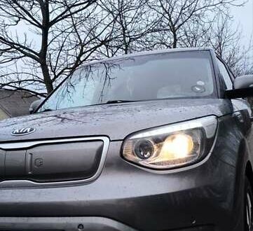 Сірий Кіа Soul, об'ємом двигуна 0 л та пробігом 144 тис. км за 6699 $, фото 1 на Automoto.ua