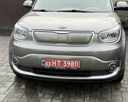 Сірий Кіа Soul, об'ємом двигуна 0 л та пробігом 121 тис. км за 9650 $, фото 1 на Automoto.ua