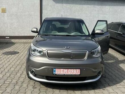 Серый Киа Soul, объемом двигателя 0 л и пробегом 135 тыс. км за 6500 $, фото 1 на Automoto.ua