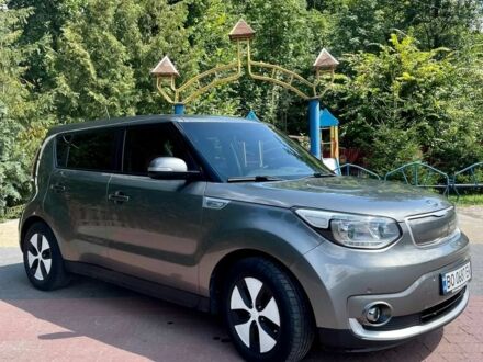 Сірий Кіа Soul, об'ємом двигуна 0 л та пробігом 128 тис. км за 8800 $, фото 1 на Automoto.ua