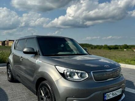 Серый Киа Soul, объемом двигателя 0 л и пробегом 150 тыс. км за 10499 $, фото 1 на Automoto.ua