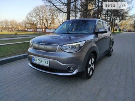 Серый Киа Soul, объемом двигателя 0 л и пробегом 165 тыс. км за 7700 $, фото 1 на Automoto.ua