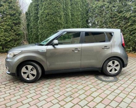 Сірий Кіа Soul, об'ємом двигуна 0 л та пробігом 168 тис. км за 9800 $, фото 1 на Automoto.ua