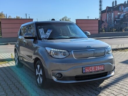Серый Киа Soul, объемом двигателя 0 л и пробегом 160 тыс. км за 5400 $, фото 1 на Automoto.ua