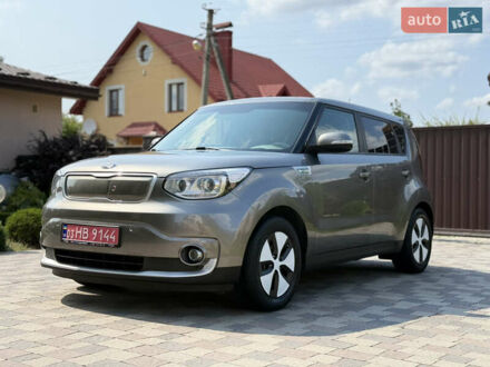Сірий Кіа Soul, об'ємом двигуна 0 л та пробігом 76 тис. км за 7700 $, фото 1 на Automoto.ua
