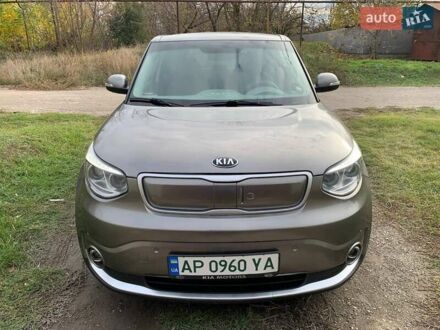 Сірий Кіа Soul, об'ємом двигуна 0.08 л та пробігом 135 тис. км за 6999 $, фото 1 на Automoto.ua