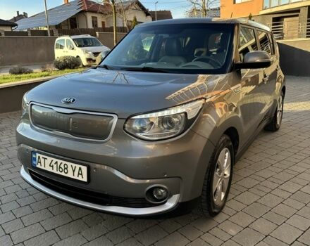 Сірий Кіа Soul, об'ємом двигуна 0 л та пробігом 138 тис. км за 8600 $, фото 1 на Automoto.ua