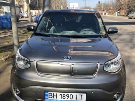 Серый Киа Soul, объемом двигателя 0 л и пробегом 106 тыс. км за 12000 $, фото 1 на Automoto.ua