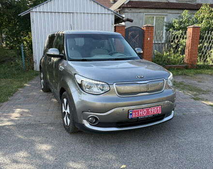 Серый Киа Soul, объемом двигателя 0 л и пробегом 102 тыс. км за 6750 $, фото 1 на Automoto.ua