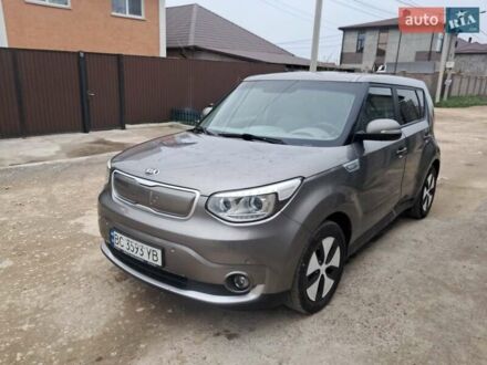 Сірий Кіа Soul, об'ємом двигуна 0 л та пробігом 128 тис. км за 9999 $, фото 1 на Automoto.ua