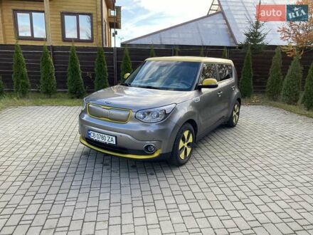 Киа Soul 2015 в Киеве на Automoto.ua Серый Киа Soul, объемом двигателя 0 л и пробегом 158 тыс. км за 7099 $, фото 1 на Automoto.ua