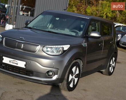 Серый Киа Soul, объемом двигателя 0 л и пробегом 148 тыс. км за 5800 $, фото 1 на Automoto.ua