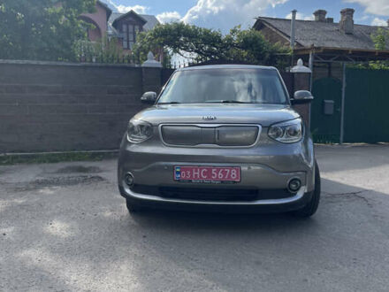 Серый Киа Soul, объемом двигателя 0 л и пробегом 82 тыс. км за 7700 $, фото 1 на Automoto.ua