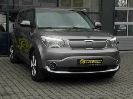 Серый Киа Soul, объемом двигателя 0 л и пробегом 111 тыс. км за 7200 $, фото 1 на Automoto.ua