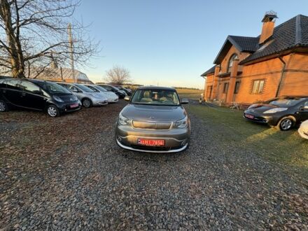 Серый Киа Soul, объемом двигателя 0 л и пробегом 99 тыс. км за 6000 $, фото 1 на Automoto.ua