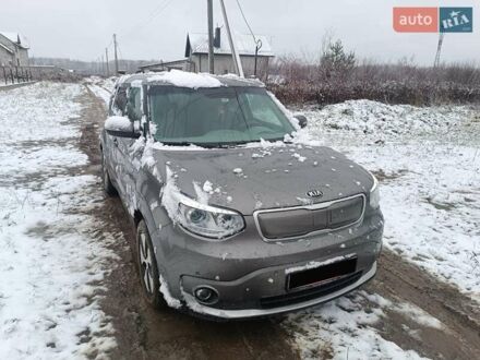Серый Киа Soul, объемом двигателя 0 л и пробегом 99 тыс. км за 6700 $, фото 1 на Automoto.ua