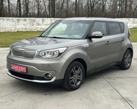 Серый Киа Soul, объемом двигателя 0 л и пробегом 181 тыс. км за 8299 $, фото 1 на Automoto.ua