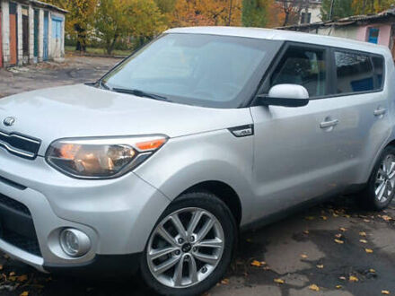 Серый Киа Soul, объемом двигателя 2 л и пробегом 75 тыс. км за 12600 $, фото 1 на Automoto.ua