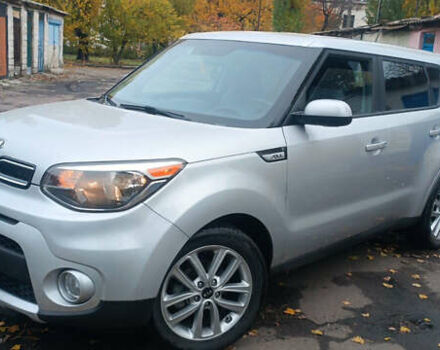 Серый Киа Soul, объемом двигателя 2 л и пробегом 75 тыс. км за 12600 $, фото 1 на Automoto.ua