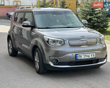 Серый Киа Soul, объемом двигателя 0 л и пробегом 113 тыс. км за 10999 $, фото 1 на Automoto.ua