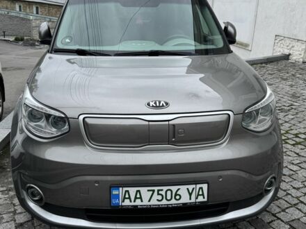 Серый Киа Soul, объемом двигателя 0 л и пробегом 130 тыс. км за 7350 $, фото 1 на Automoto.ua