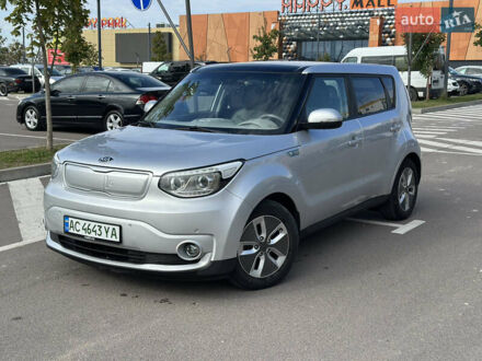 Киа Soul 2017 в Ровно на Automoto.ua Серый Киа Soul, объемом двигателя 0 л и пробегом 161 тыс. км за 10450 $, фото 1 на Automoto.ua