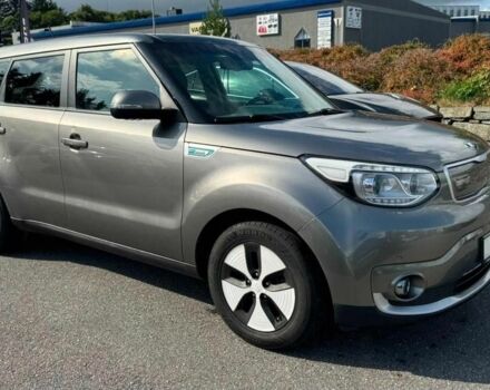 Серый Киа Soul, объемом двигателя 0 л и пробегом 102 тыс. км за 10954 $, фото 1 на Automoto.ua