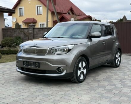 Серый Киа Soul, объемом двигателя 0 л и пробегом 115 тыс. км за 10900 $, фото 1 на Automoto.ua