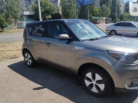 Серый Киа Soul, объемом двигателя 0 л и пробегом 77 тыс. км за 13000 $, фото 1 на Automoto.ua