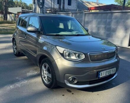 Серый Киа Soul, объемом двигателя 0 л и пробегом 134 тыс. км за 11500 $, фото 1 на Automoto.ua