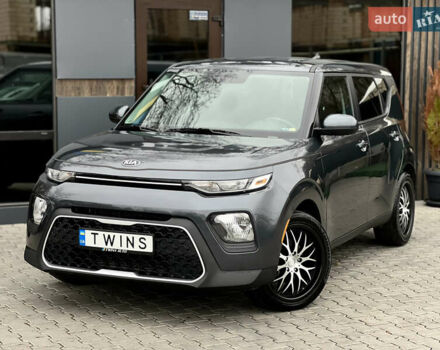 Сірий Кіа Soul, об'ємом двигуна 2 л та пробігом 30 тис. км за 15900 $, фото 1 на Automoto.ua