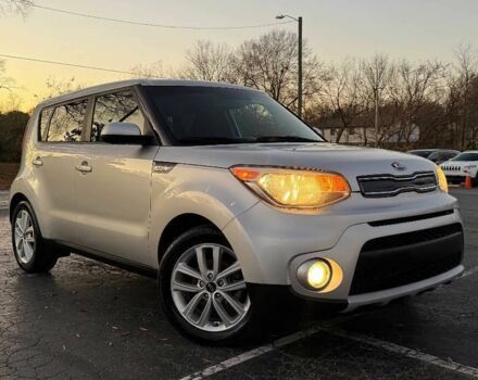 Сірий Кіа Soul, об'ємом двигуна 2 л та пробігом 50 тис. км за 4000 $, фото 1 на Automoto.ua