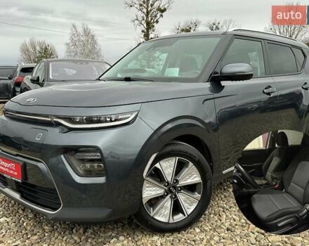 Серый Киа Soul, объемом двигателя 0 л и пробегом 42 тыс. км за 20200 $, фото 1 на Automoto.ua