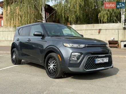 Киа Soul 2020 в Измаиле на Automoto.ua Серый Киа Soul, объемом двигателя 2 л и пробегом 29 тыс. км за 16500 $, фото 1 на Automoto.ua