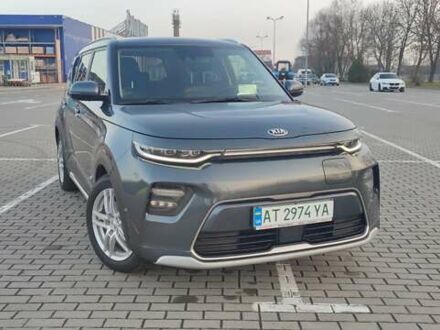 Киа Soul 2020 в Коломые на Automoto.ua Серый Киа Soul, объемом двигателя 0 л и пробегом 87 тыс. км за 17490 $, фото 1 на Automoto.ua