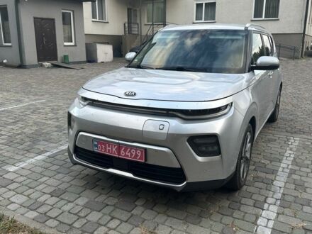 Серый Киа Soul, объемом двигателя 0 л и пробегом 117 тыс. км за 16900 $, фото 1 на Automoto.ua