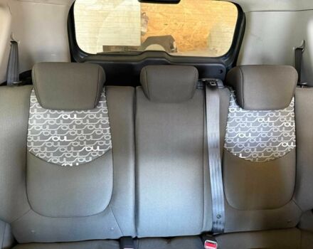 Киа Soul 2009 в Киеве на Automoto.ua Синий Киа Soul, объемом двигателя 1.6 л и пробегом 41 тыс. км за 4000 $, фото 12 на Automoto.ua