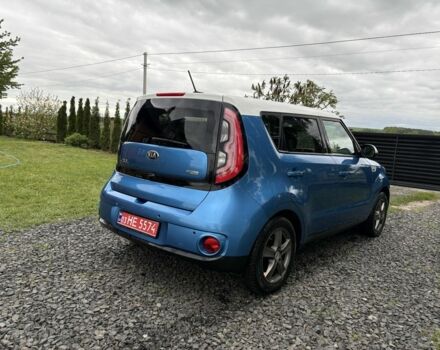 Синий Киа Soul, объемом двигателя 0 л и пробегом 128 тыс. км за 5100 $, фото 6 на Automoto.ua