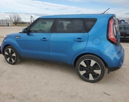 Синий Киа Soul, объемом двигателя 2 л и пробегом 68 тыс. км за 1100 $, фото 1 на Automoto.ua
