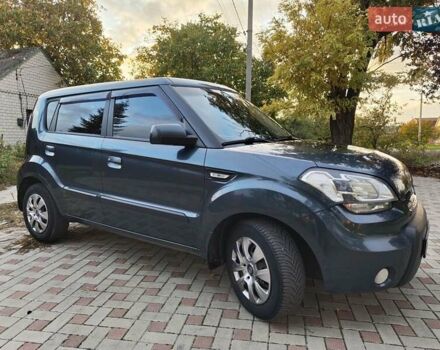 Синий Киа Soul, объемом двигателя 1.59 л и пробегом 134 тыс. км за 6500 $, фото 7 на Automoto.ua