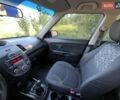 Синий Киа Soul, объемом двигателя 1.59 л и пробегом 185 тыс. км за 5850 $, фото 31 на Automoto.ua