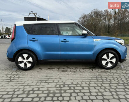 Синий Киа Soul, объемом двигателя 0 л и пробегом 144 тыс. км за 6299 $, фото 2 на Automoto.ua
