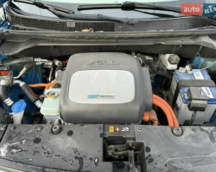 Синий Киа Soul, объемом двигателя 0 л и пробегом 144 тыс. км за 6299 $, фото 42 на Automoto.ua