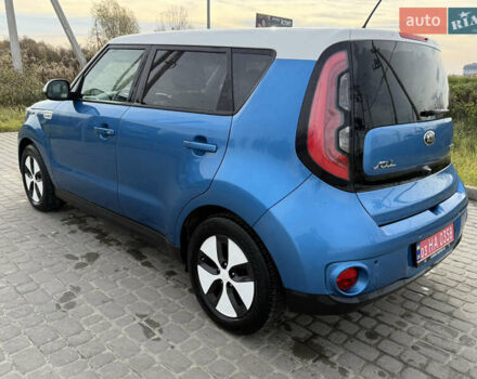 Синий Киа Soul, объемом двигателя 0 л и пробегом 144 тыс. км за 6299 $, фото 10 на Automoto.ua