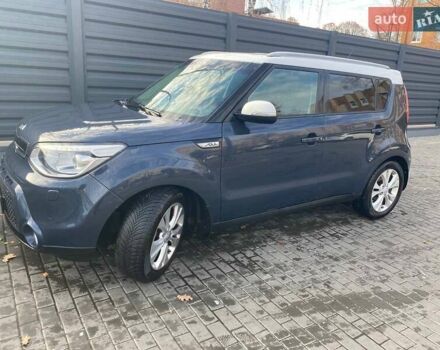 Синий Киа Soul, объемом двигателя 1.59 л и пробегом 190 тыс. км за 9500 $, фото 5 на Automoto.ua