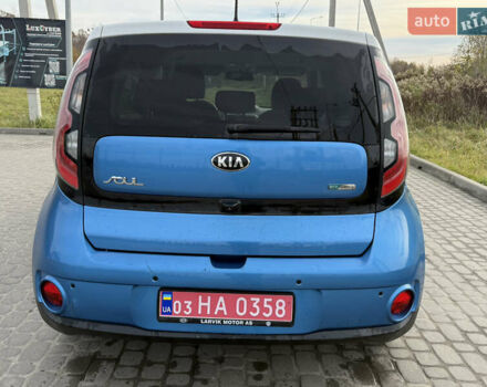 Синий Киа Soul, объемом двигателя 0 л и пробегом 144 тыс. км за 6299 $, фото 11 на Automoto.ua