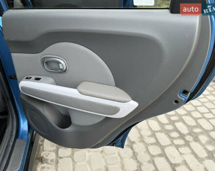 Синий Киа Soul, объемом двигателя 0 л и пробегом 144 тыс. км за 6299 $, фото 31 на Automoto.ua